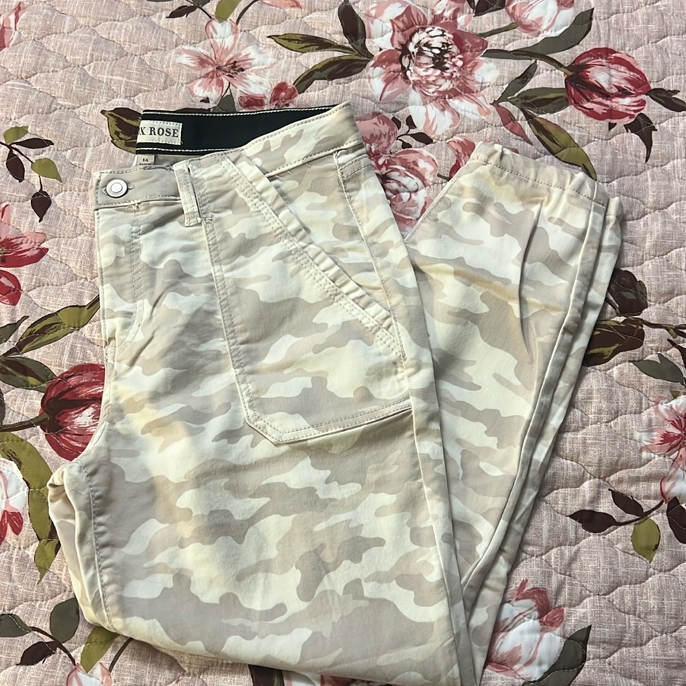Camo pants